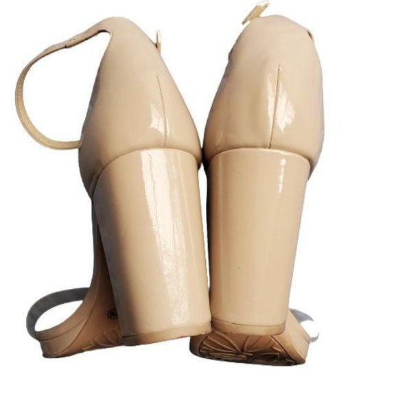 Laundry List Women's Clear Wide Single Strap Block Heels Sandals Nude Size 11M - Picture 4 of 11